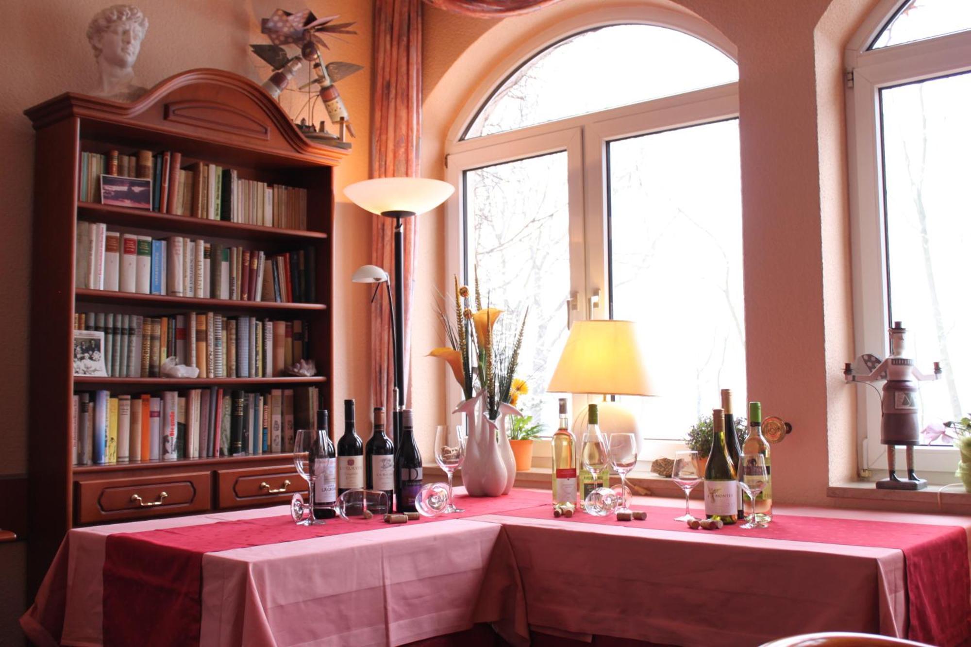 Hotel Vinum Niederwurschnitz エクステリア 写真